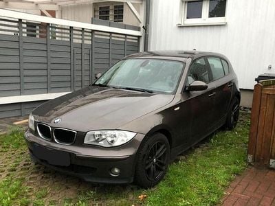 Używany BMW 116 Advantage 116 KM (85 kW) 2005 Brązowy Hatchback