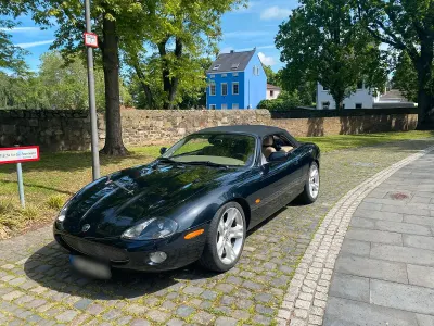Gebraucht Jaguar XK8 298 PS (219 kW) 2003 Schwarz Cabrio