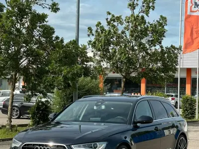 Gebraucht Audi A6 204 PS (150 kW) 2014 Blau Kombi