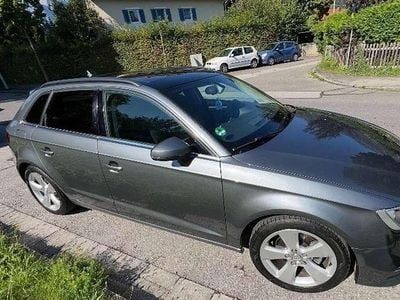 Gebraucht Audi A3 150 PS (110 kW) 2015 Silber Limousine