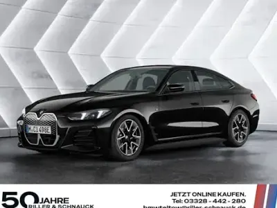 Neu BMW i4 M Sport 210 kW (286 PS) 2026 Black sapphire Limousine
