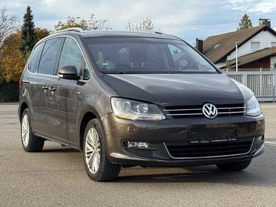 Schwarz Gebraucht 2015 VW Sharan Cup Van / Kleinbus | 15.990 € (Guter Preis)