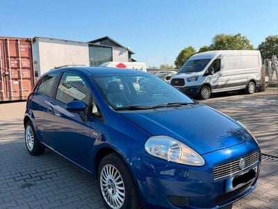 Usata Fiat Punto 80 CV (58 kW) 2007 Blu Utilitaria
