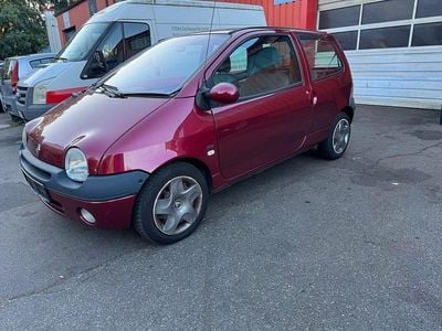 Usata Renault Twingo 75 CV (55 kW) 2004 Rosso Utilitaria