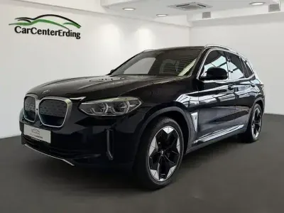 Begagnad BMW iX3