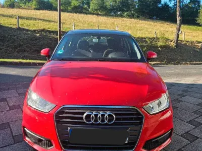Gebraucht Audi A1 Sportback 95 PS (69 kW) 2015 Rot Kleinwagen
