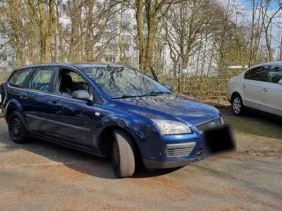 Gebraucht Ford Focus 109 PS (80 kW) 2006 Blau Kombi