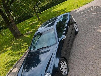 Second-hand Mercedes C230 197 CP (144 kW) 2002 Negru Berlinǎ