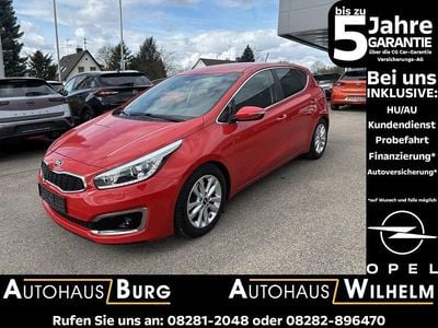 Gebraucht Kia Ceed 135 PS (99 kW) 2016 Rot Kleinwagen