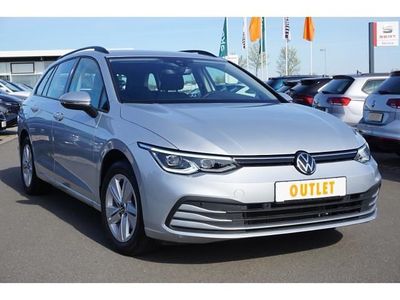 Usata VW Golf VIII 131 CV (96 kW) 2023 Argento Station wagon