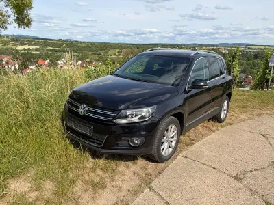 Gebraucht VW Tiguan LOUNGE 150 PS (110 kW) 2016 Schwarz SUV