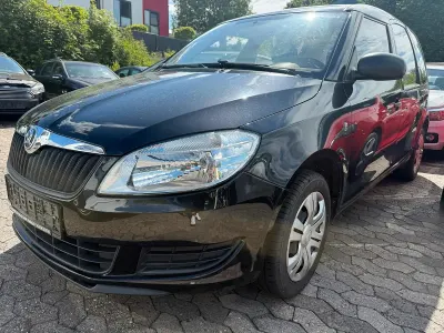 Gebraucht Skoda Roomster 86 PS (63 kW) 2015 Schwarz Van / Kleinbus