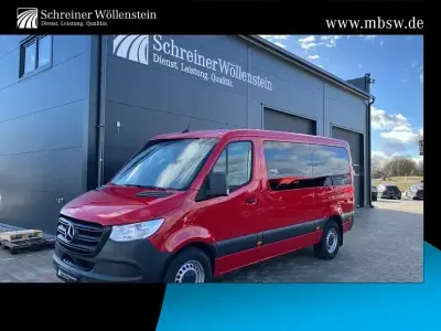Używany Mercedes Sprinter 170 KM (125 kW) 2022 Czerwony Van