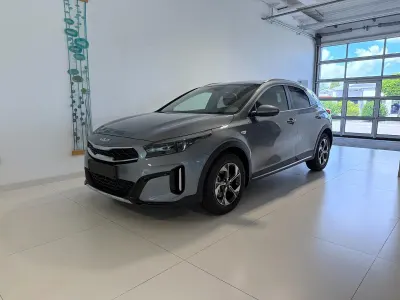 Neu Kia XCeed City 150 PS (110 kW) 2026 Lunar silver SUV