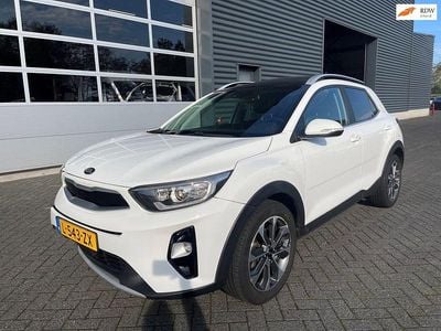 Gebraucht Kia Stonic 120 PS (88 kW) 2018 Weiß SUV