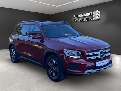 Mercedes GLB220