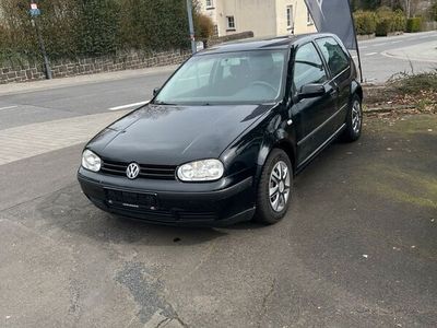 gebraucht VW Golf IV 1,4 Tüv neu!