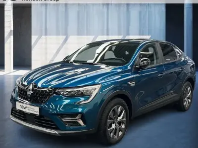 Gebraucht Renault Arkana Evolution 140 PS (102 kW) 2025 Blau SUV