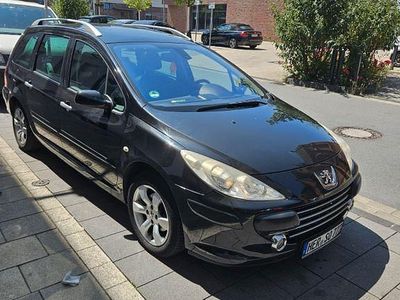 Schwarz Gebraucht 2006 Peugeot 307 Tendance Kombi | 2.000 € (Fairer Preis)