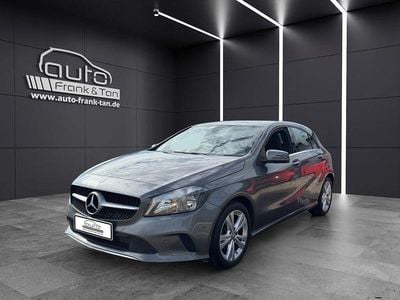 Grau Gebraucht 2016 Mercedes A200 Limousine | 16.990 € (Fairer Preis)