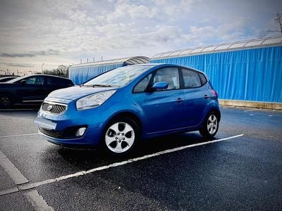 Second-hand Kia Venga 128 CP (94 kW) 2010 Albastru Hatchback