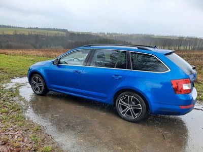 gebraucht Skoda Octavia 2.0 TDI Joy Combi Joy