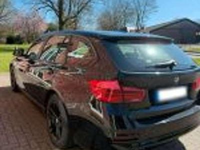 Gebraucht BMW 318 Advantage 150 PS (110 kW) 2016 Schwarz Kombi