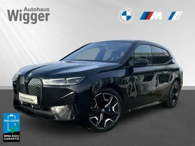 Gebraucht BMW iX Sport Line 397 kW (540 PS) 2024 Schwarz SUV
