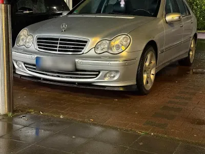 Gebraucht Mercedes C350 272 PS (200 kW) 2005 Limousine