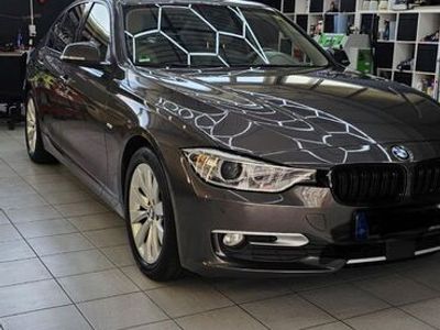 gebraucht BMW 320 d EfficientDynamics Ed. Luxury Line Luxur...