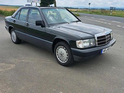 Gebraucht Mercedes 190 109 PS (80 kW) 1992 Schwarz Limousine