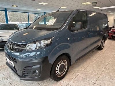 Grau Gebraucht 2020 Opel Vivaro Edition Van / Kleinbus | 7.990 €