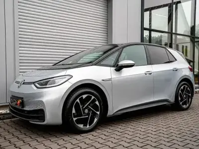 Usata VW ID.3 Pro Performance 150 kW (204 CV) 2020 Argento Utilitaria