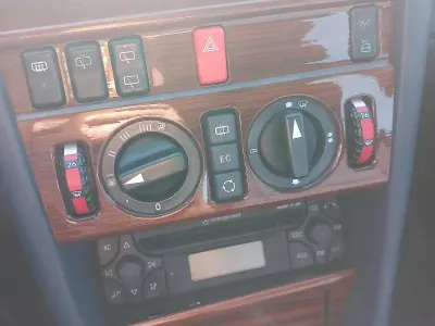Gebraucht Mercedes E200 136 PS (100 kW) 1996 Blau Kombi