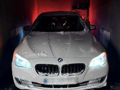 Gebraucht BMW 525 218 PS (160 kW) 2013 Weiß Limousine