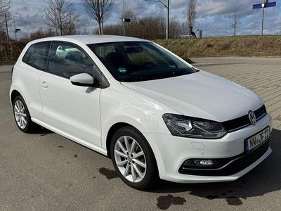 Gebraucht VW Polo Highline 90 PS (66 kW) 2017 Weiß Kleinwagen
