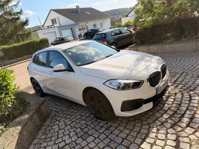 Gebraucht BMW 118 136 PS (100 kW) 2021 Weiß Limousine
