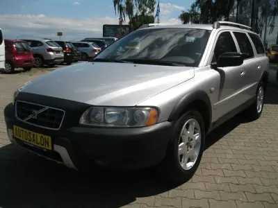 Gebraucht Volvo XC70 Momentum 185 PS (136 kW) 2005 Silber Kombi