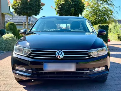 Gebraucht VW Passat Comfortline 150 PS (110 kW) 2015 Schwarz Kombi