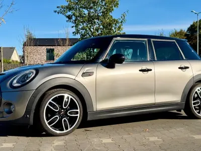Gebraucht Mini Cooper S 192 PS (141 kW) 2016 Silber Kleinwagen