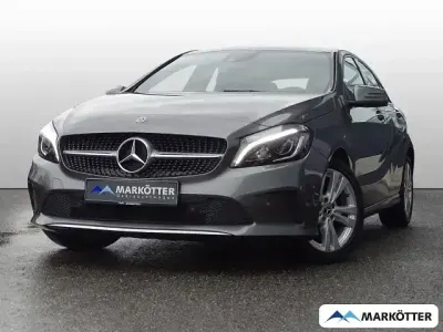Używany Mercedes A220 177 KM (130 kW) 2018 Szary Sedan/Limuzyna