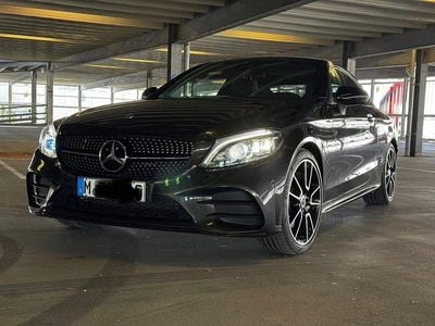 Grau Gebraucht 2019 Mercedes C300 AMG Coupé | 32.490 € (Fairer Preis)