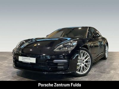 Porsche Panamera 4