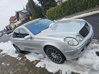 Gebraucht Mercedes E320 224 PS (164 kW) 2003 Silber Limousine