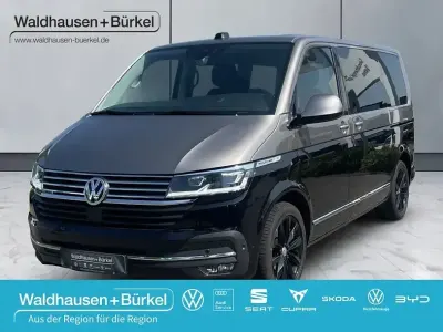Używany VW Multivan Highline 204 KM (150 kW) 2023 Beżowy Minivan