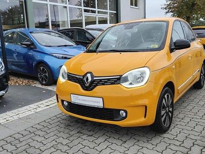 Gebraucht Renault Twingo 60 kW (82 PS) 2023 Mangogelb Kleinwagen