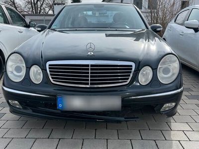 gebraucht Mercedes E220 CDI