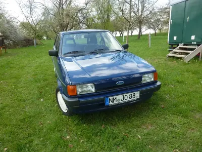 Gebraucht Ford Fiesta 50 PS (36 kW) 1988 Blau Kleinwagen