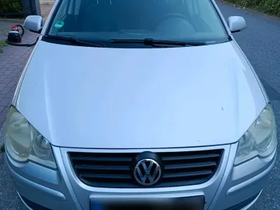 Gebraucht VW Polo 70 PS (51 kW) 2008 Silber Kleinwagen