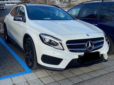 gebraucht Mercedes GLA200 AMG Line AMG Line